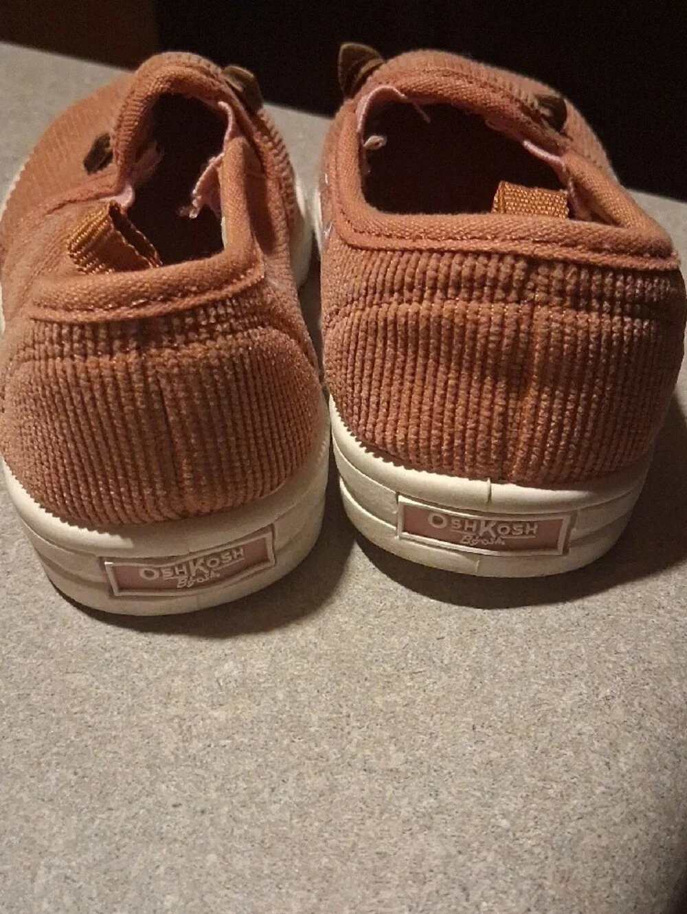 OshKosh B'gosh Brown Corduroy Cat Slip-On Sneakers